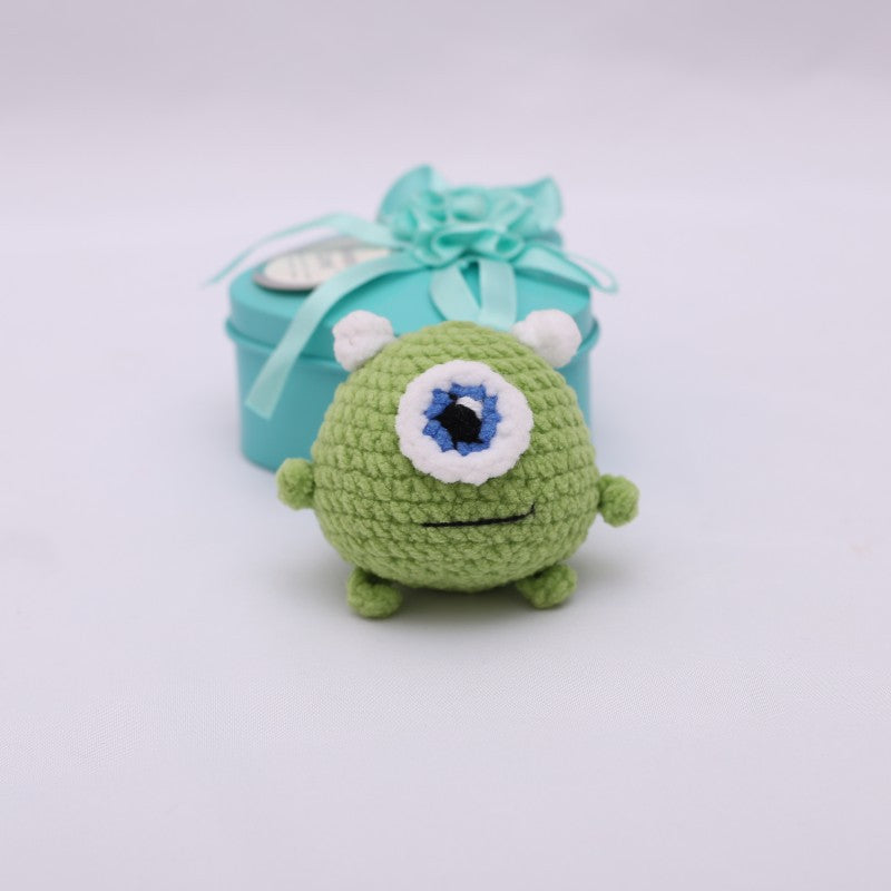 [Blind Box] 3 Crochet Accessories + 2 DIY Plush Pet, Hand crochet wool doll crochet chubby pendant cross-border hand crochet cartoon doll finished product