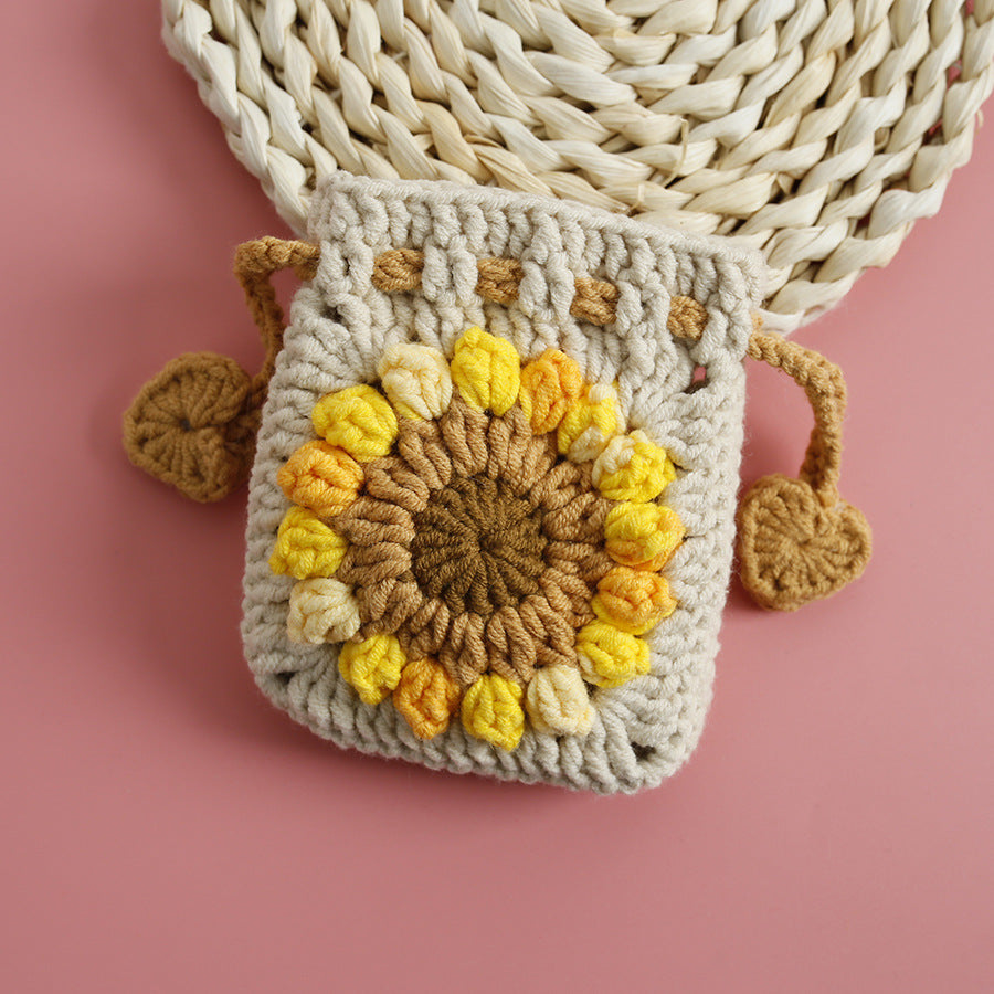 [Blind Box] 3 Crochet Accessories + 2 DIY Plush Pet, Sweet Sunflower Handmade Crochet Mini Drawstring Bag, Snow Five Wool Crochet Earphone Case, Sunflower Coin Purse